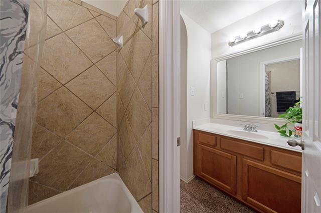 Building Photo - 9204 Sterling Gate Dr