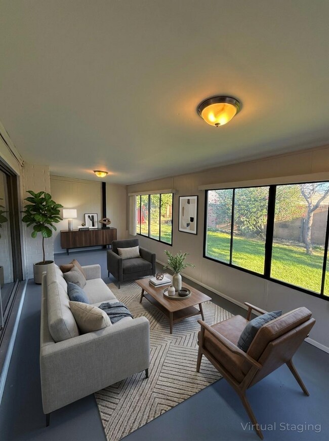 Building Photo - Beautiful 4 Bedroom, 2 Bathroom, Sylmar Home! Ready for Move-In!