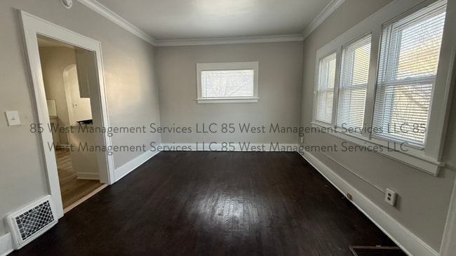 Building Photo - 808 Innes St NE