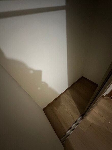 Building Photo - 1747 E 2nd St