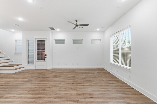 Building Photo - 4605 Lavatera St