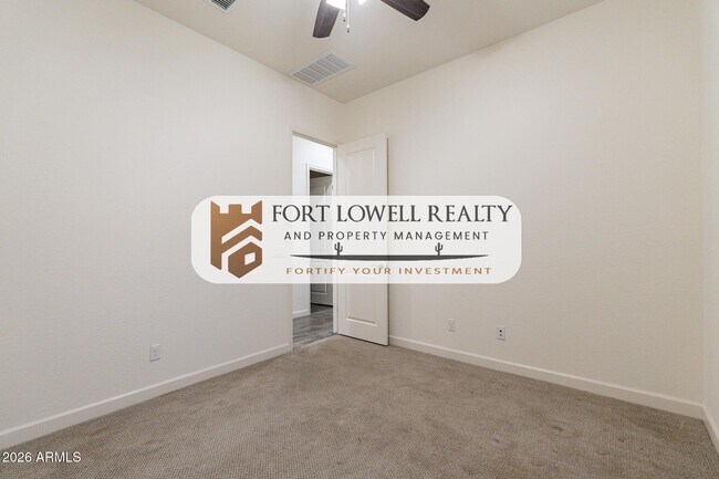 Building Photo - 2811 W Pollack St