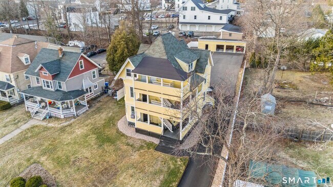 Building Photo - 83 Prospect St