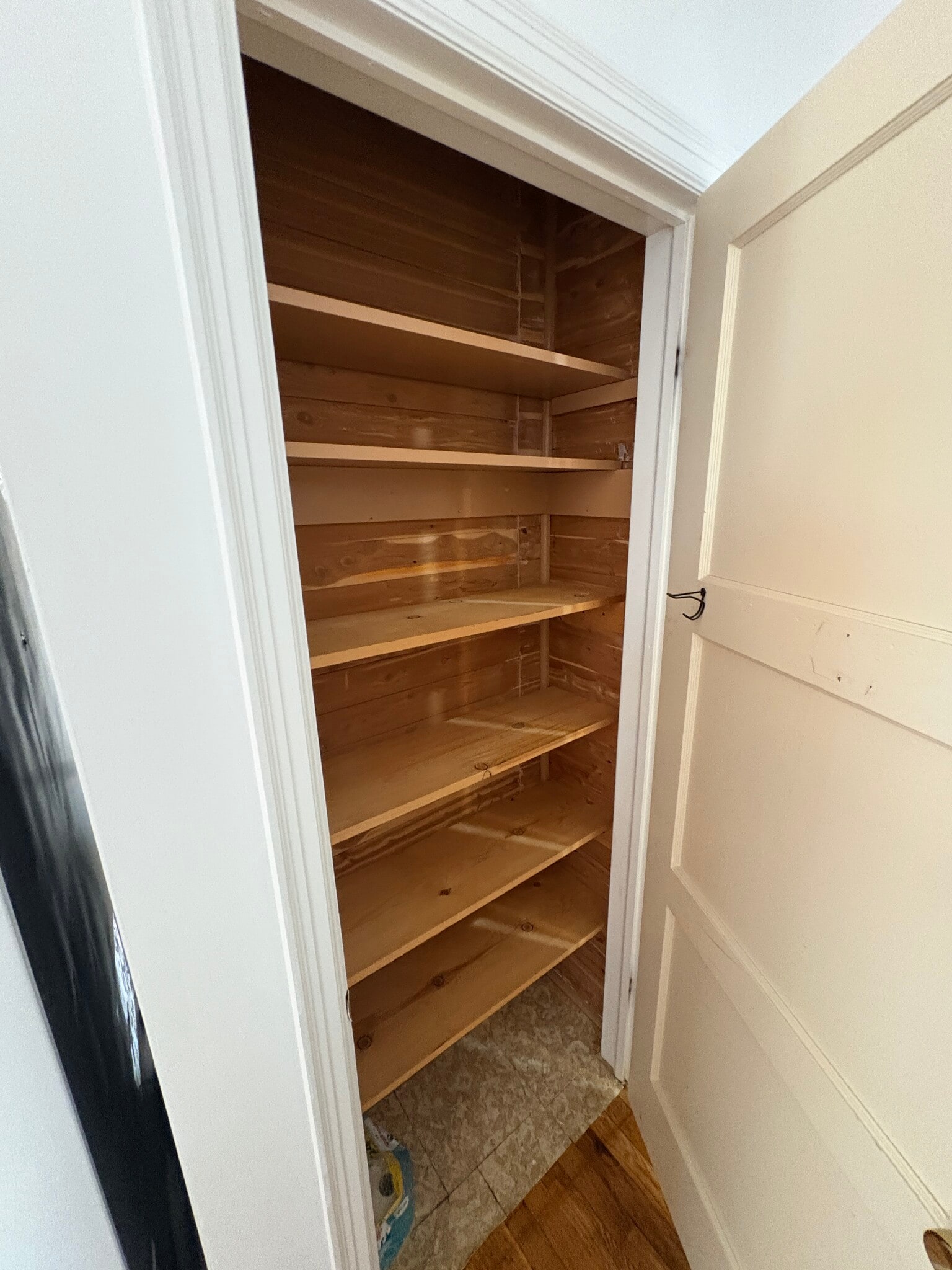 LARGE pantry! - 1368 Westwood Ave