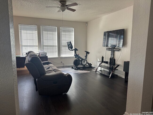 Building Photo - 24303 Grace Park