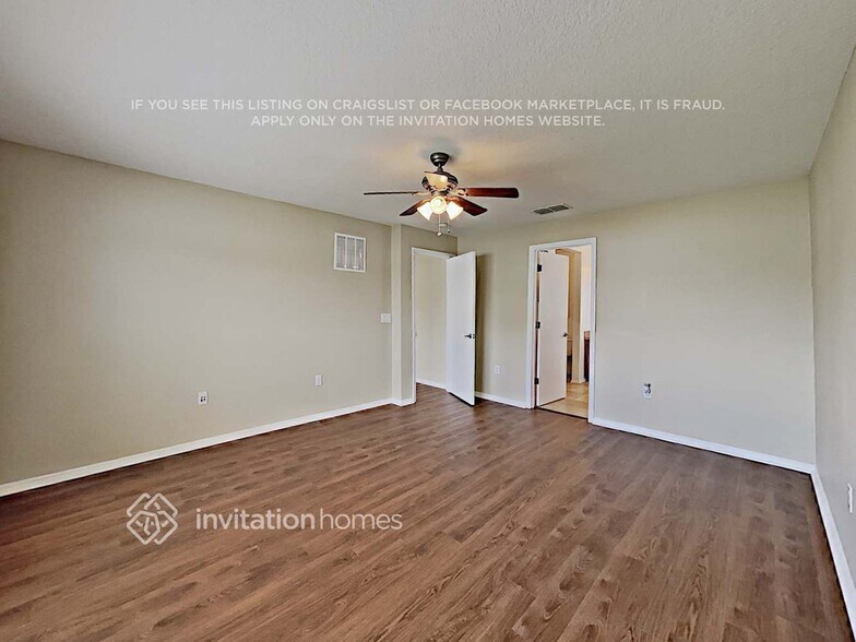 Building Photo - 3011 Yarrow Ln