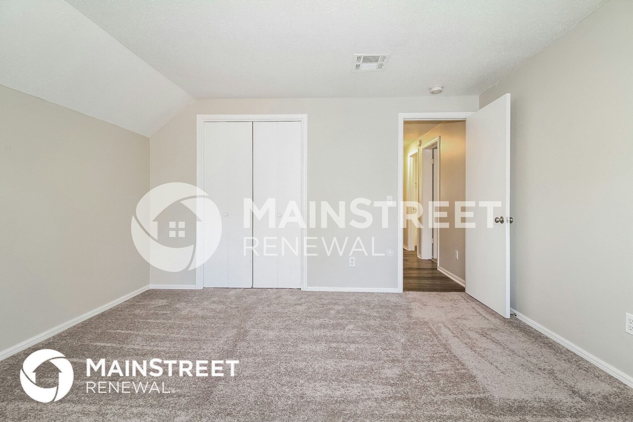 Building Photo - 3709 Chetwood Dr