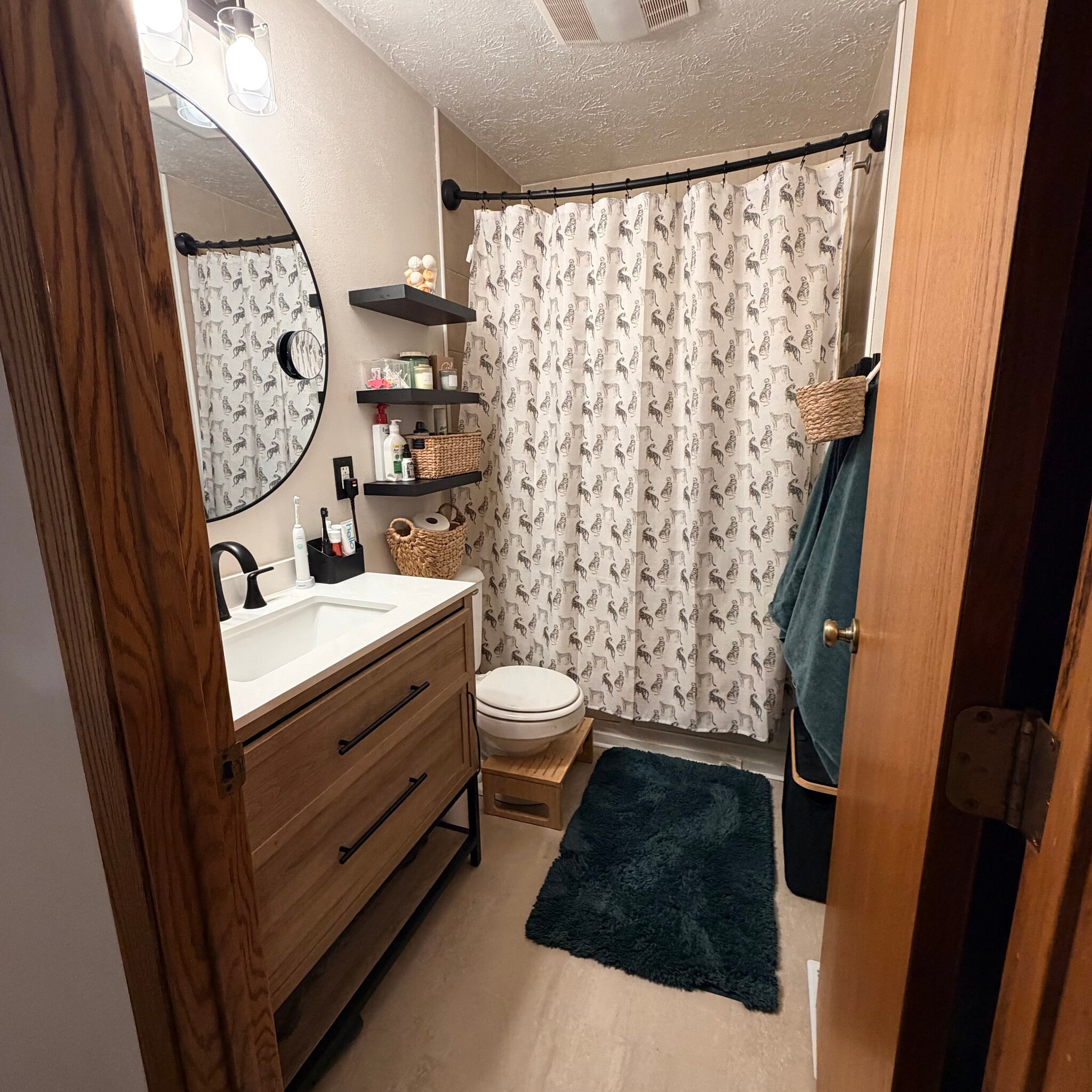 Building Photo - 821 Melbourne St