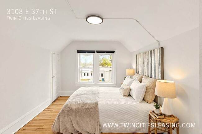 Building Photo - 3108 E 37th St