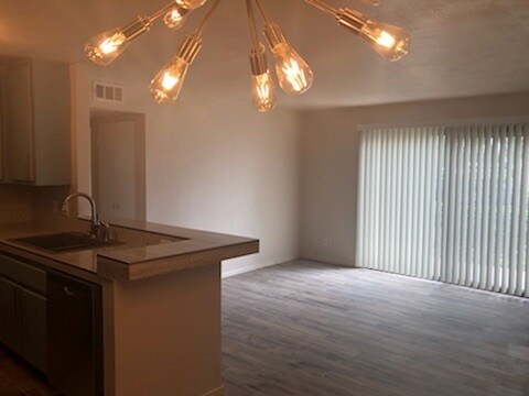 Building Photo - *COMING SOON* Beautiful Condo in the Gated Cathedral Springs Community