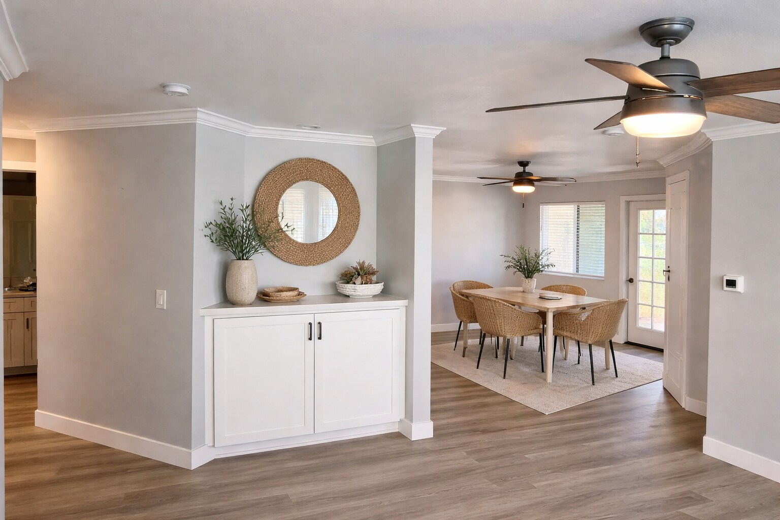 Building Photo - 3504 Paseo De Los Americanos