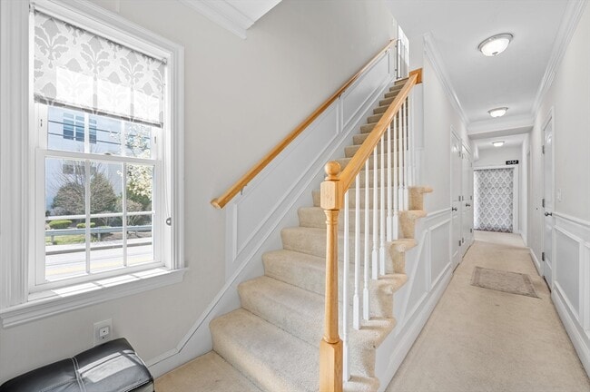 Building Photo - 1 Sadler Ave