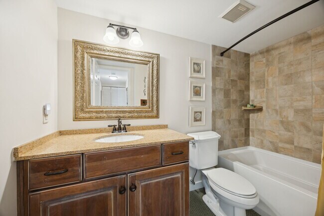 Building Photo - 695 Ponte Vedra Blvd