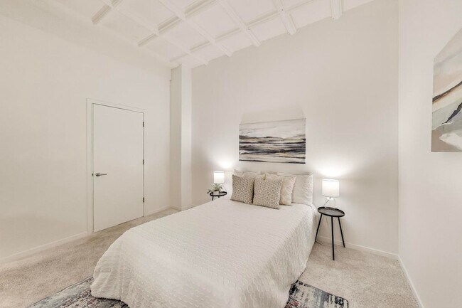 Building Photo - 1307 S Wabash Ave