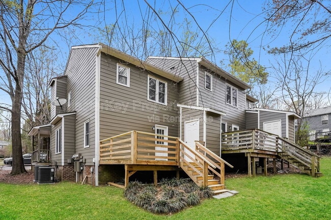 Building Photo - 121 S Atley Ln