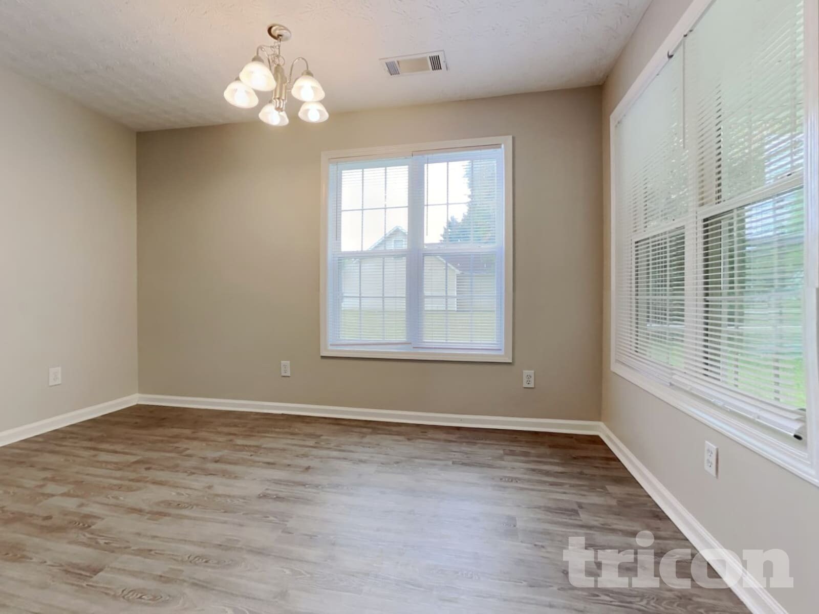 Building Photo - 6050 Fieldwood Ln