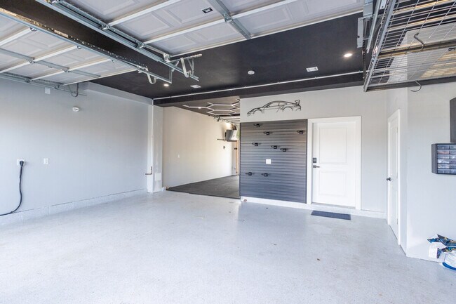 Building Photo - 78 Ethel Rd