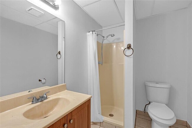 Building Photo - 569 Garner Way NW