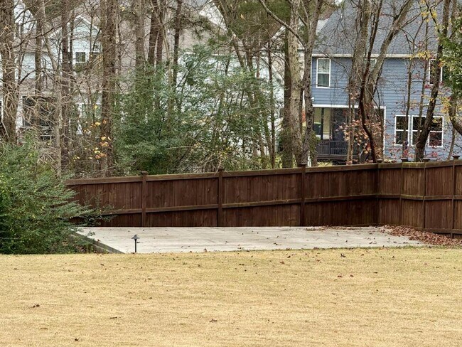 Building Photo - 1316 Spicer Ln