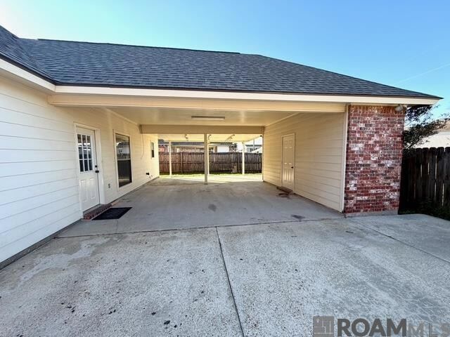 Building Photo - 40524 Cross Ridge Ave