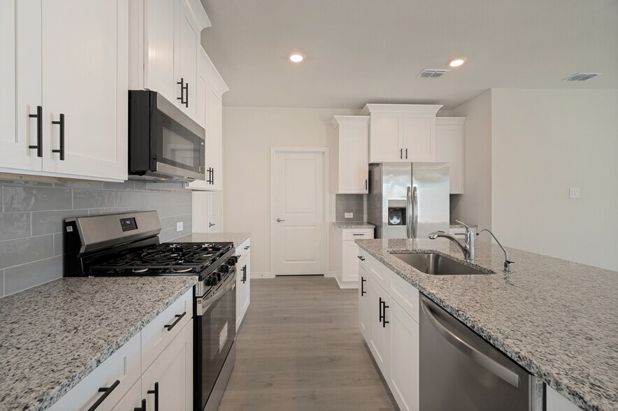 Building Photo - 4321 Croton Spring Trl