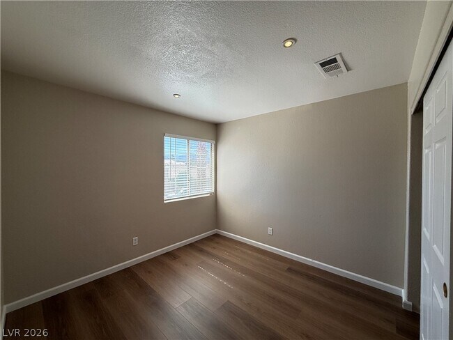 Building Photo - 2744 Chokeberry Ct