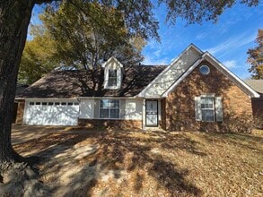 Building Photo - 7780 Mesa Dr