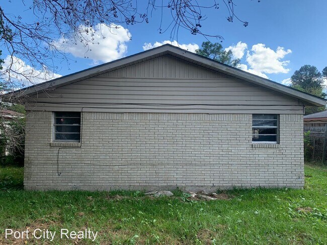 Building Photo - 3 br, 1 bath House - 4822 Gloria Drive