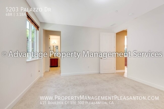 Building Photo - 5203 Palazzo Dr