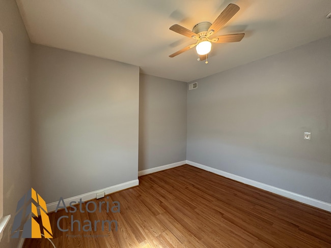 Building Photo - Bright 3 Bedroom Home with Private Basemen...