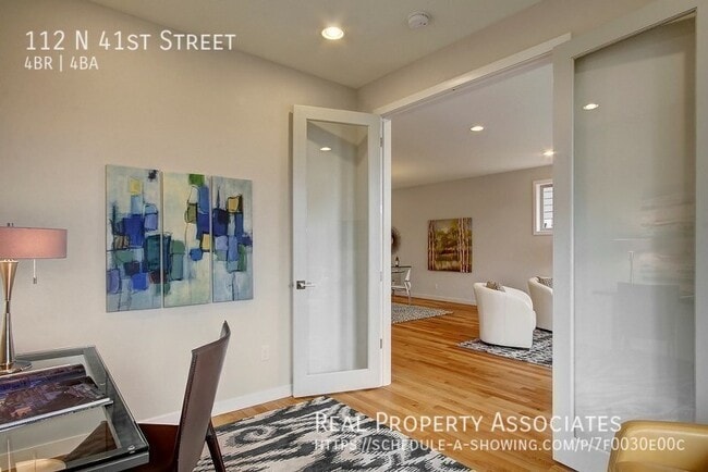 Building Photo - 112 N 41st St