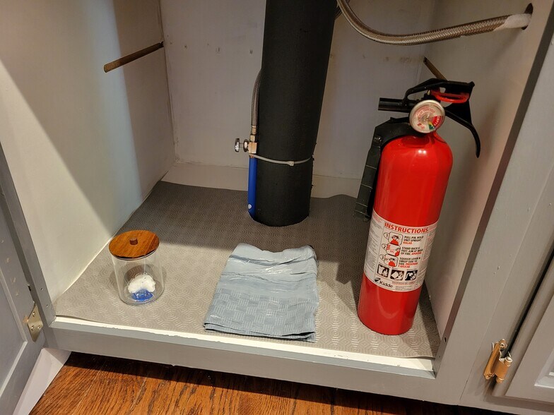 Building Photo - 1808 Lafayette Ave