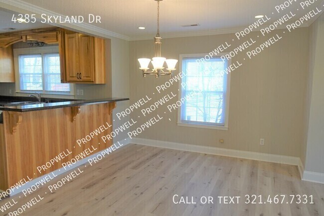 Building Photo - 4385 Skyland Dr