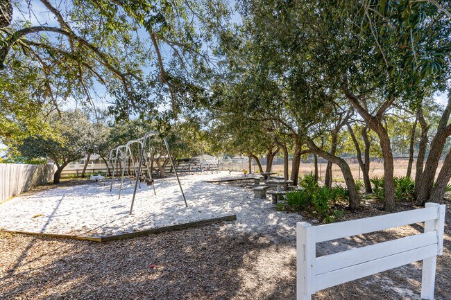 The neighborhood also comes with 2 parks in the development. - 6464 Starfish Cv