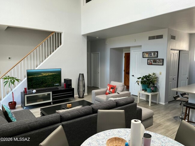 Building Photo - 4356 N Rillito Creek Pl