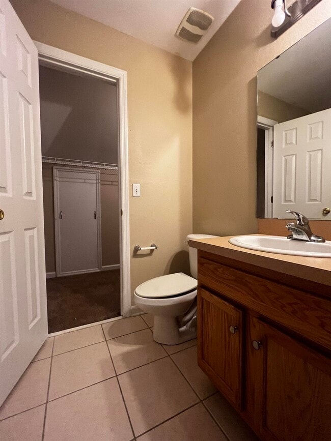 Building Photo - 1833 Nena Hills Dr