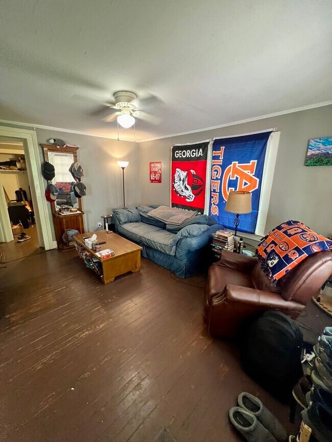 Building Photo - 810 Oconee St