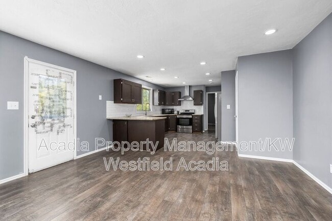 Building Photo - 133 W 510 S
