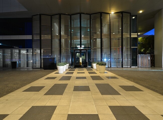 Building Photo - The Martin 1807-Strip/city Views form this Stunning Fully Furnished 2Bd/2Ba Residence