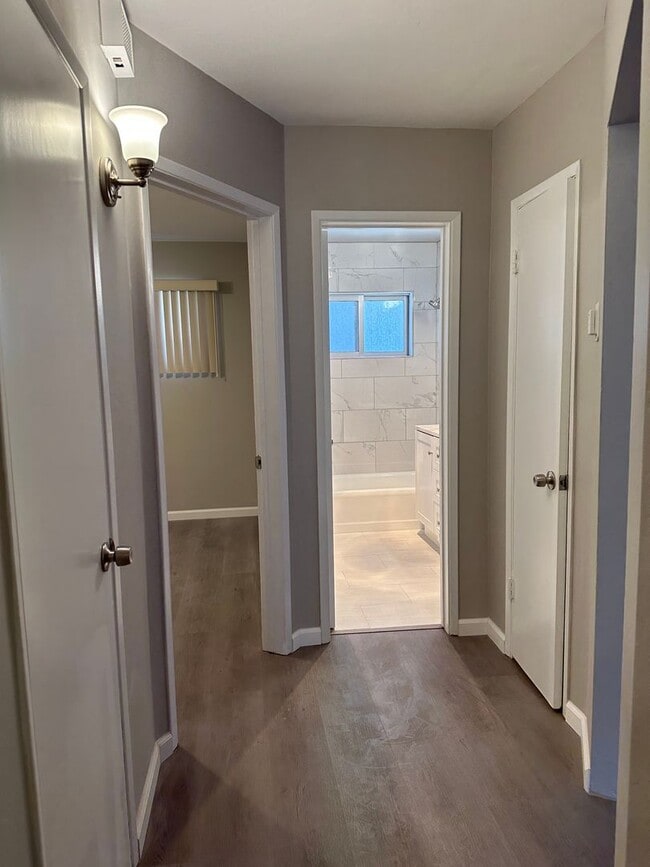 Building Photo - 4225 Kansas St