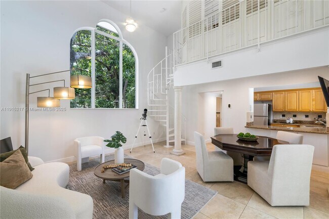 Building Photo - 8941 SW 65th Ct