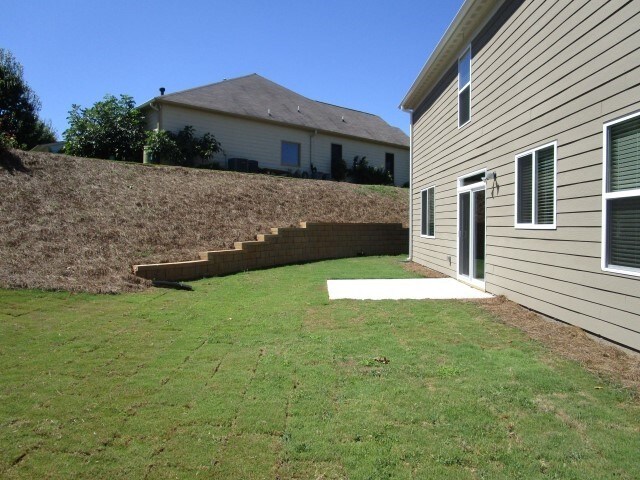 Building Photo - 804 Commerce Trl