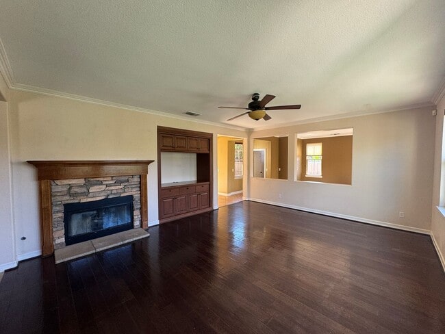 Building Photo - Gorgeous La Costa Executive Home – 5 Bed /...