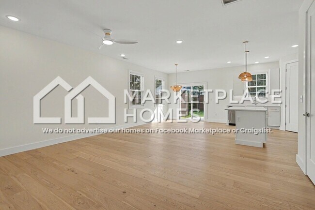Building Photo - 109 Taverly Dr