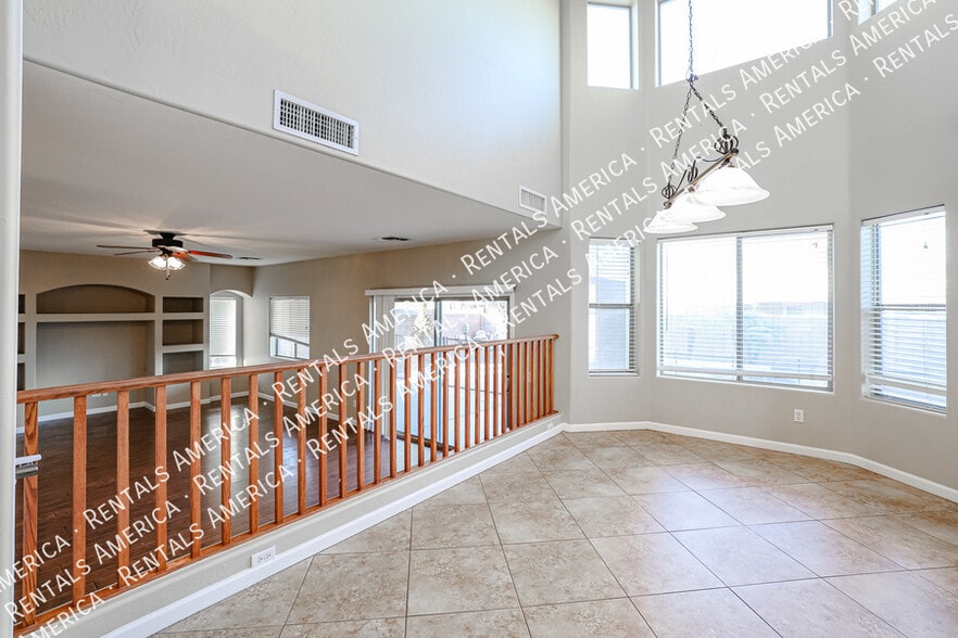 Building Photo - 14958 W Cameron Dr