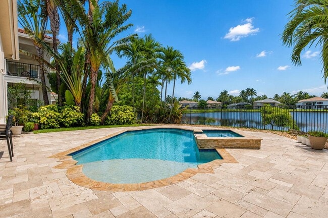Building Photo - 9511 Savona Winds Dr