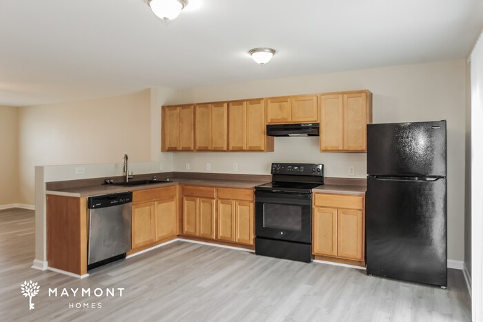 Building Photo - 152 Whitestone Dr NE