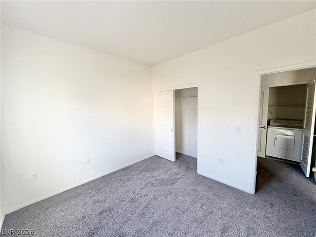 Building Photo - 6321 Snap Ridge St