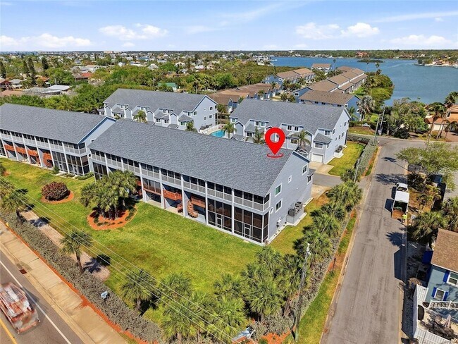 Building Photo - 900 Harbour House Dr