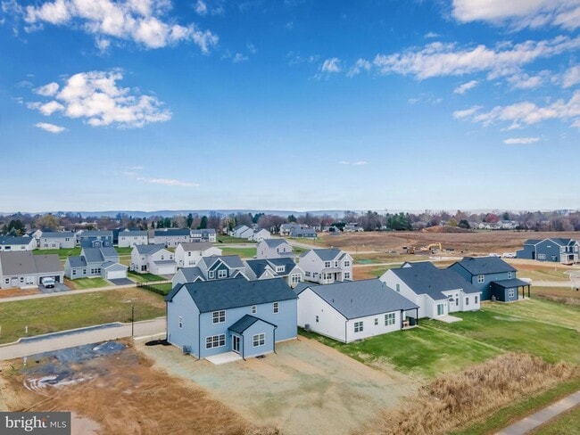 Building Photo - 508 Charleston Dr